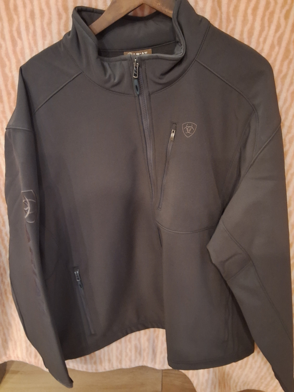 Ariat Men's Charcoal Quarter-Zip Softshell Jacket